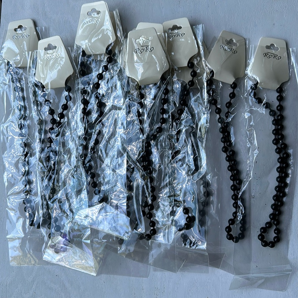 Black metal necklace 12pk